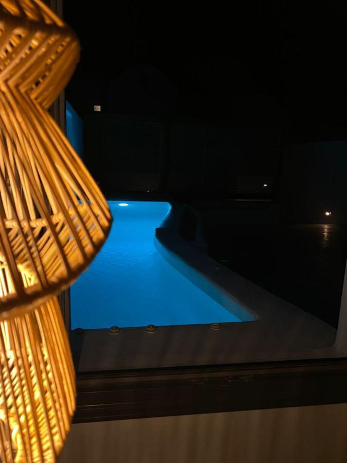 Filira Suites Perissa  Bagian luar foto
