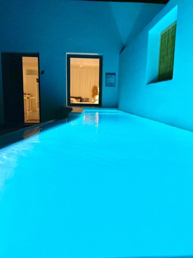 Filira Suites Perissa  Bagian luar foto