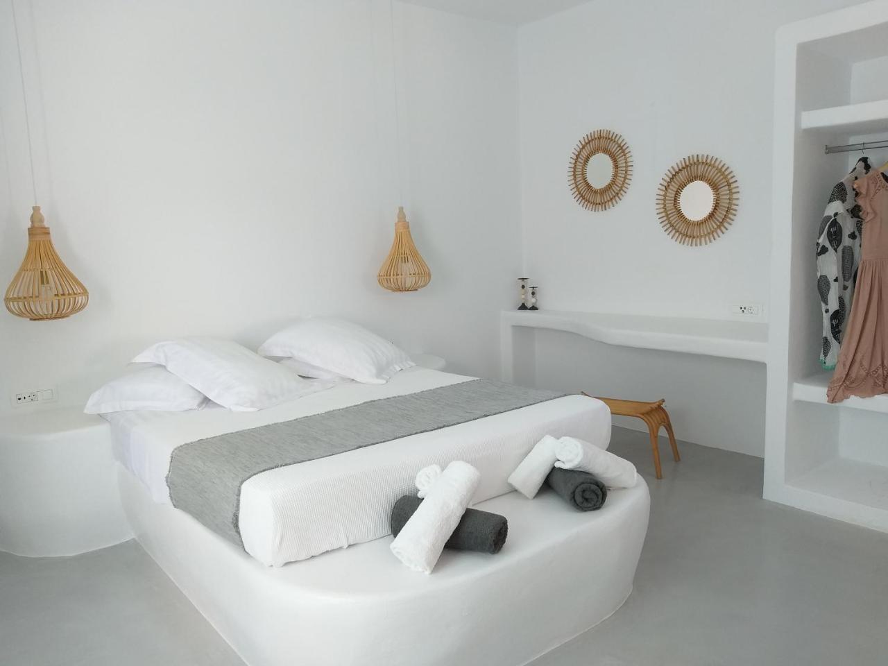Filira Suites Perissa  Bagian luar foto